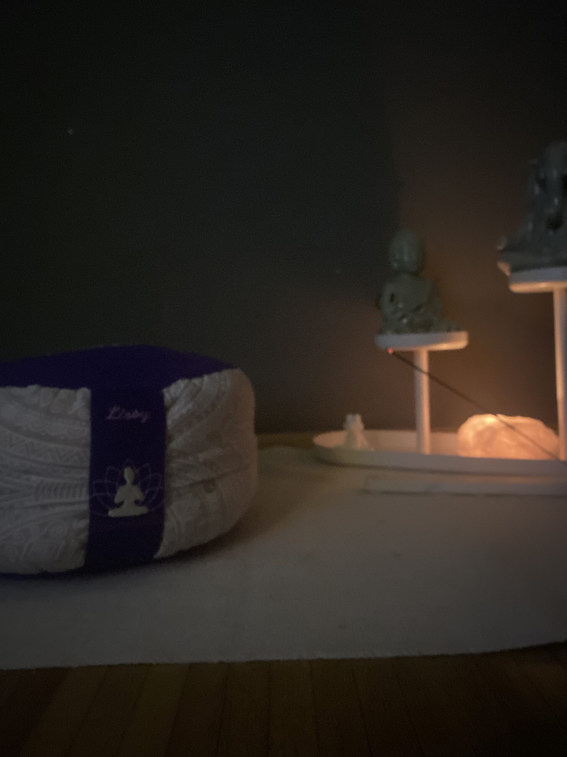 Achtsamkeit, Rückzugsort und Wohlfühlraum - Titelbild