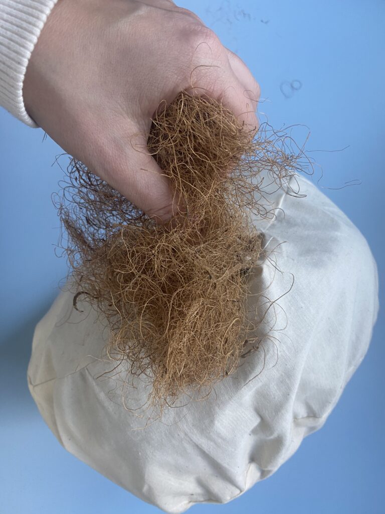 Meditationskissen mit Kokosfasern gefüllt